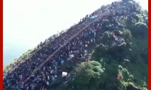 ਕਰਨਾਟਕ ਦੇ ਦੇਵੀਰਾਮਮਾ ਮੰਦਰ ਚ ਪਹਾੜਾਂ ਤੋਂ ਡਿੱਗਣ ਨਾਲ ਕਈ ਜ਼ਖਮੀ