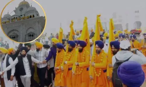 ਪ੍ਰਕਾਸ਼ ਪੁਰਬ ਤੇ ਅਕਾਲ ਤਖ਼ਤ ਸਾਹਿਬ ਤੋਂ ਸਜਾਇਆ ਗਿਆ ਵਿਸ਼ਾਲ ਨਗਰ ਕੀਰਤਨ