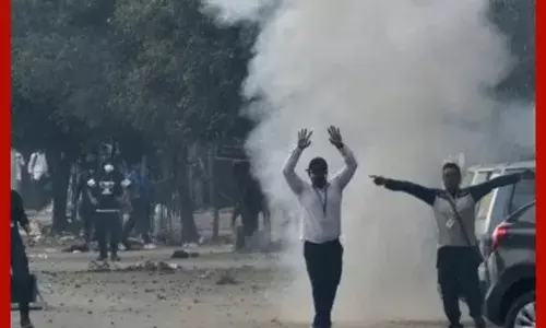 ਮਣੀਪੁਰ : BJP ਵਿਧਾਇਕ ਦਾ ਘਰ ਸਾੜਿਆ ਗਿਆ, 5 ਜ਼ਿਲਿਆਂ ਚ ਕਰਫਿਊ, ਇੰਟਰਨੈੱਟ ਤੇ ਪਾਬੰਦੀ