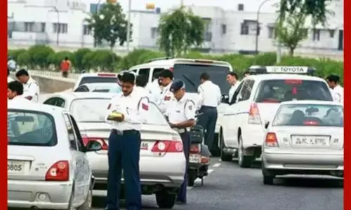 ਕਾਰ ਉਤੇ ਇਹ ਸਟਿੱਕਰ ਲਾਉਣਾ ਹੋਇਆ ਲਾਜ਼ਮੀ, ਵਰਨਾ ਲੱਗੇਗਾ 10,000 ਰੁਪਏ ਦਾ ਜੁਰਮਾਨਾ