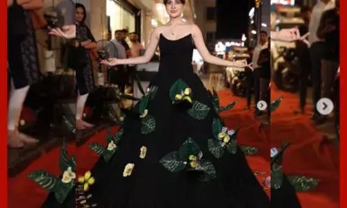 ਉਰਫੀ ਜਾਵੇਦ ਆਪਣੀ ਬਟਰਫਲਾਈ ਡਰੈੱਸ ਵੇਚਣਾ ਚਾਹੁੰਦੀ ਹੈ