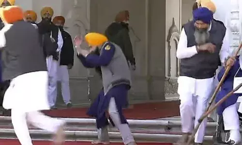 ਸੁਖਬੀਰ ਬਾਦਲ ਤੇ ਹਮਲਾ ਕਰਨ ਵਾਲੇ ਚੌੜਾ ਬਾਰੇ ਹੋਰ ਖੁਲਾਸੇ ਪੜ੍ਹੋ