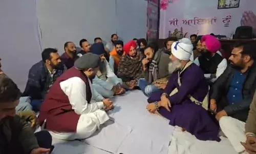 ਵਿਧਾਇਕ ਦੇਵ ਮਾਨ ਦੇ ਪਿਤਾ ਦੀ ਅੰਤਿਮ ਅਰਦਾਸ ’ਚ ਪੁੱਜੇ ਵੱਡੇ ਸਿਆਸੀ ਆਗੂ