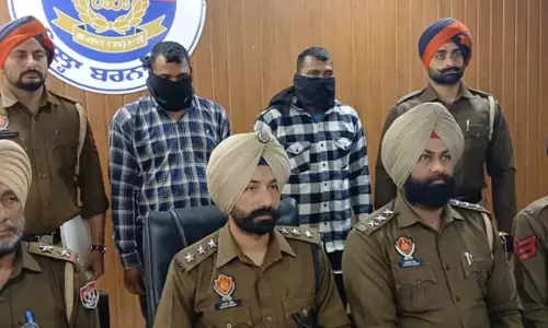 ਕਾਰ ਦਾ ਸ਼ੀਸ਼ਾ ਤੋੜ ਕੇ ਜਵੈਲਰੀ ਅਤੇ ਨਗਦੀ ਚੋਰੀ ਕਰਨ ਵਾਲੇ ਪੁਲਿਸ ਨੇ ਦਬੋਚੇ