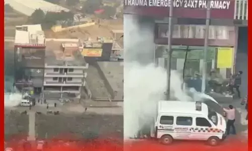 ਗ੍ਰੇਟਰ ਨੋਇਡਾ ਦੇ ਹਸਪਤਾਲ ਚ ਲੱਗੀ ਅੱਗ (Video)