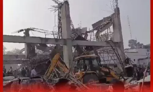 ਕਨੌਜ ਚ ਉਸਾਰੀ ਅਧੀਨ ਇਮਾਰਤ ਡਿੱਗੀ, ਦੱਬੇ 20 ਮਜ਼ਦੂਰ