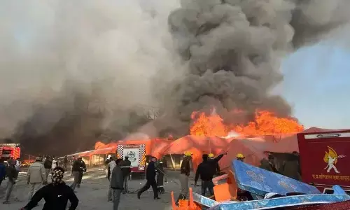 ਮਹਾ ਕੁੰਭ ਮੇਲੇ ਚ ਲੱਗੀ ਅੱਗ, ਗੀਤਾ ਪ੍ਰੈਸ ਦੀਆਂ 180 ਝੌਂਪੜੀਆਂ ਸੜੀਆਂ