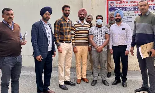 ਸਿਹਤ ਕਰਮਚਾਰੀ ਨੂੰ 7000 ਰੁਪਏ ਰਿਸ਼ਵਤ ਲੈਂਦਿਆਂ ਰੰਗੇ ਹੱਥੀਂ ਕੀਤਾ ਕਾਬੂ