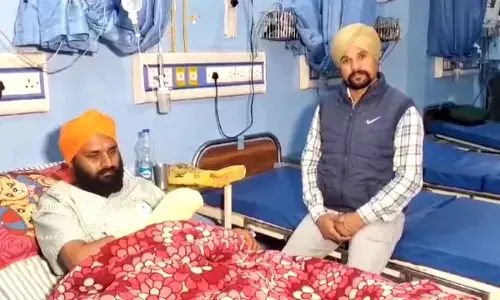 ਗੁਰੂ ਘਰ ਤੋਂ ਮੱਥਾ ਟੇਕ ਕੇ ਆ ਰਹੀ ਸੰਗਤਾਂ ‘ਤੇ ਸ਼ਰਾਰਤੀ ਅਨਸਰਾਂ ਵੱਲੋਂ ਪਥਰਾਅ