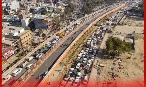 ਮਹਾਂਕੁੰਭ ਚ ਮੇਲਾ ਖੇਤਰ ਚ ਵਾਹਨਾਂ ਦੀ ਆਵਾਜਾਈ ਤੇ ਰੋਕ, ਸੰਗਮ ਸਟੇਸ਼ਨ ਬੰਦ