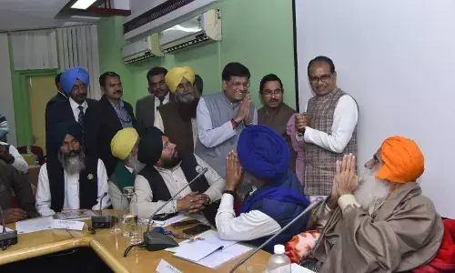 ਕਿਸਾਨਾਂ ਨੇ ਕੇਂਦਰੀ ਮੰਤਰੀਆਂ ਤੇ MSP ਗਾਰੰਟੀ ਲਈ ਪਾਇਆ ਜ਼ੋਰ