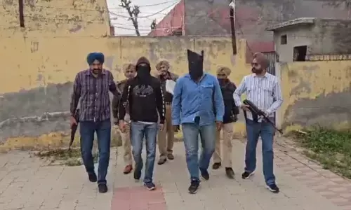 ਪੁਲਿਸ ਨੇ BMW ’ਚ ਘੁੰਮਦਾ ਵੱਡਾ ਗੈਂਗਸਟਰ ਕੀਤਾ ਕਾਬੂ