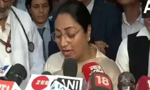 Delhi : CM ਰੇਖਾ ਗੁਪਤਾ GTB ਹਸਪਤਾਲ ਪਹੁੰਚੀ, ਕੇਜਰੀਵਾਲ ਵਿਰੁਧ ਕੀ ਕਿਹਾ ?