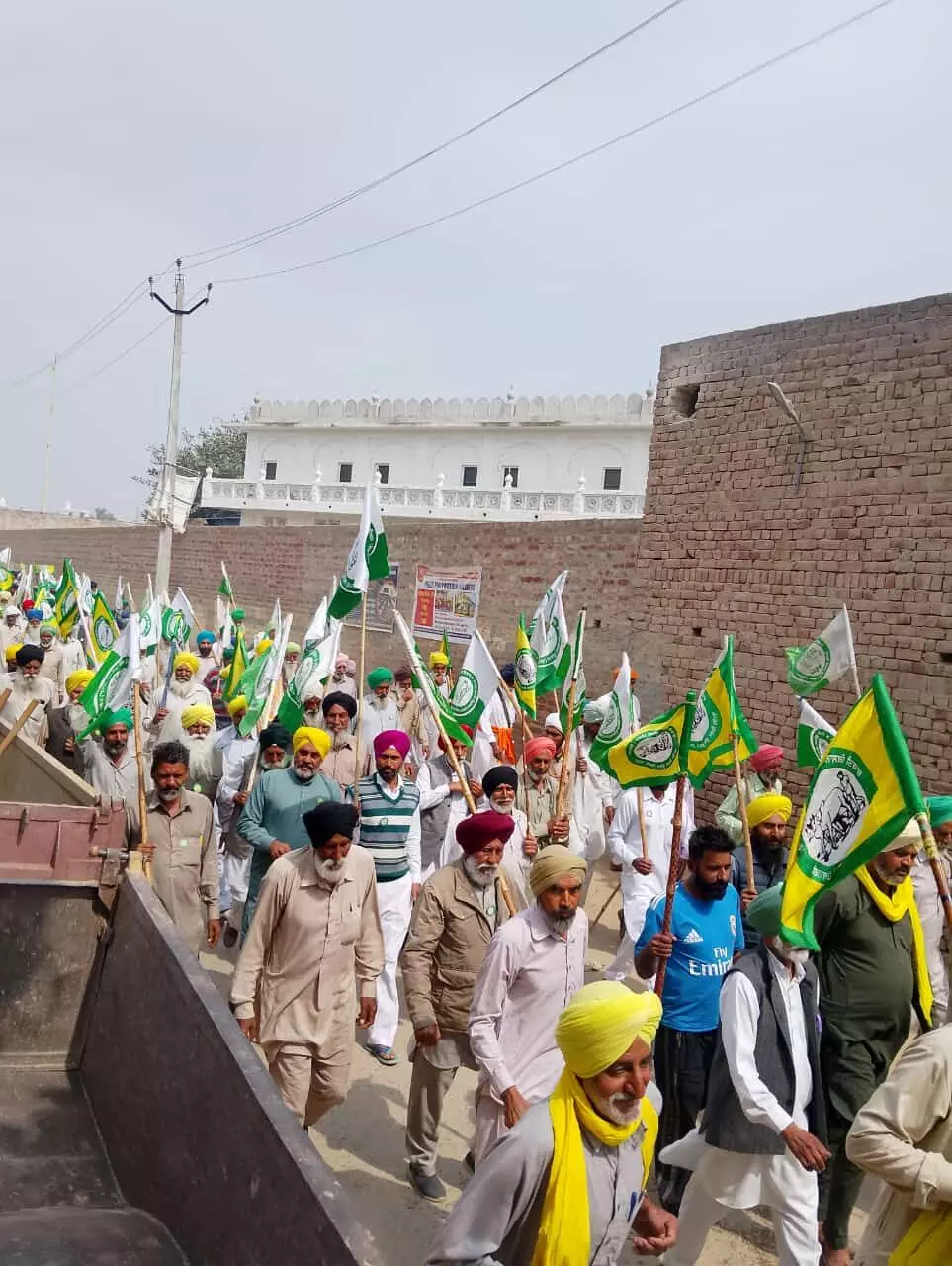 ਸੰਯੁਕਤ ਕਿਸਾਨ ਮੋਰਚੇ ਵੱਲੋਂ ਮੰਤਰੀਆਂ ਅਤੇ ਵਿਧਾਇਕਾਂ ਦੇ ਘਰਾਂ ਅੱਗੇ ਧਰਨੇ