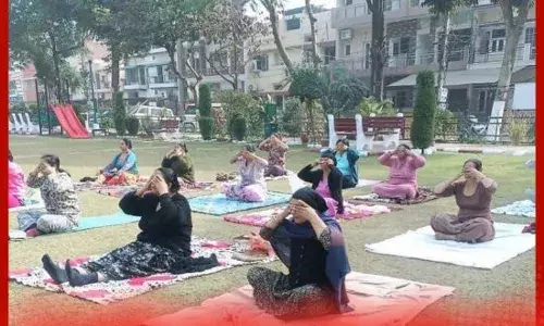 Punjab : ਯੋਗਾ ਸਿਖਣ ਦੇ ਚਾਹਵਾਨ ਹੈਲਪਲਾਈਨ ਨੰਬਰ 76694-00500 ਤੇ ਕਰਨ ਸੰਪਰਕ