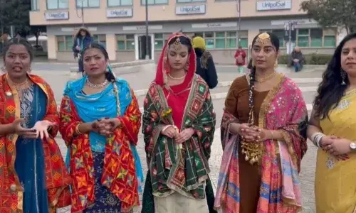 ਇਟਲੀ ‘ਚ ਵੱਖ-ਵੱਖ ਦੇਸ਼ਾਂ ਦੇ ਸੱਭਿਆਚਾਰਕ ਪਹਿਰਾਵੇ ਦਾ ਪ੍ਰੋਗਰਾਮ ਕਰਾਇਆ