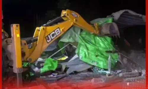 ਇੱਕ ਸਾਲ ਬਾਅਦ ਸ਼ੰਭੂ-ਖਨੌਰੀ ਸਰਹੱਦ ਖਾਲੀ, ਪੁਲਿਸ ਨੇ ਚਲਾਇਆ ਬੁਲਡੋਜ਼ਰ