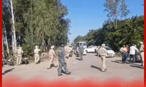 ਸ਼ੰਭੂ-ਖਨੌਰੀ ਸਰਹੱਦ 3 ਕਿਲੋਮੀਟਰ ਤੱਕ ਸੀਲ, ਹਿਰਾਸਤ ਵਿਚ ਕਿਸਾਨਾਂ ਦੀ ਭੁੱਖ ਹੜਤਾਲ