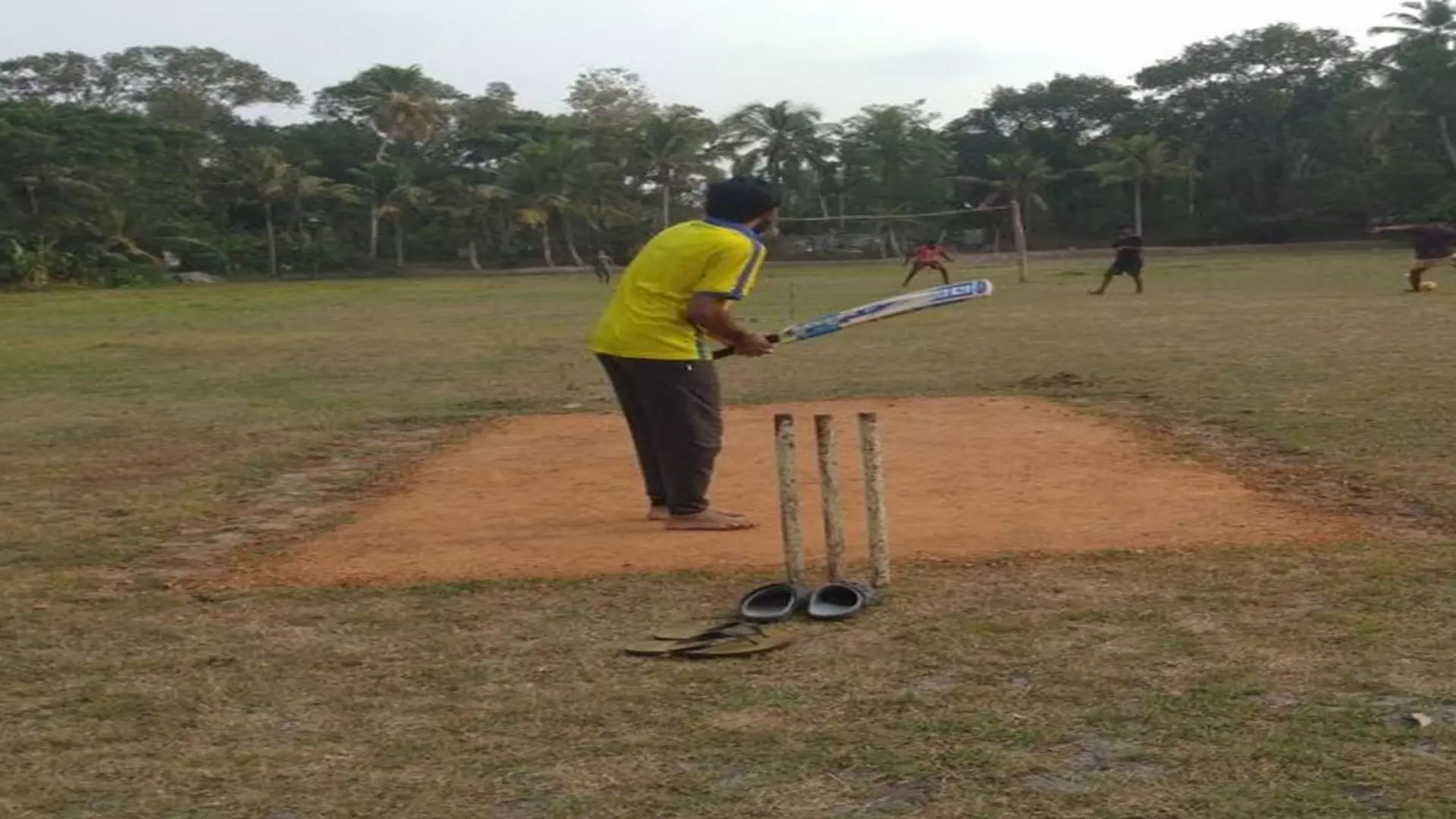 ਕ੍ਰਿਕਟ ਮੈਚ ਵਿਚ ਦੋ ਧਿਰਾਂ ਵਿਚਾਲੇ ਝੜਪ, ਚੱਲੇ ਇੱਟਾਂ-ਰੋੜੇ ਤੇ ਗੋਲੀਆਂ