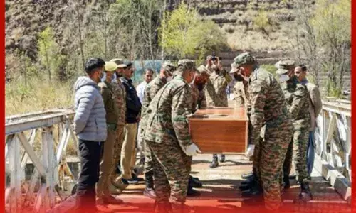 ਭਾਰਤ-ਪਾਕਿਸਤਾਨ ਸਰਹੱਦ ਤੇ ਕਮਾਨ ਪੁਲ 6 ਸਾਲਾਂ ਬਾਅਦ ਖੁੱਲ੍ਹਿਆ