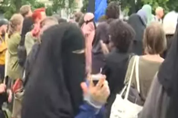 ਸਵਿਟਜ਼ਰਲੈਂਡ ਵਿਚ ਬੁਰਕਾ ਪਹਿਨਣ ’ਤੇ ਪਹਿਲਾ ਜੁਰਮਾਨਾ