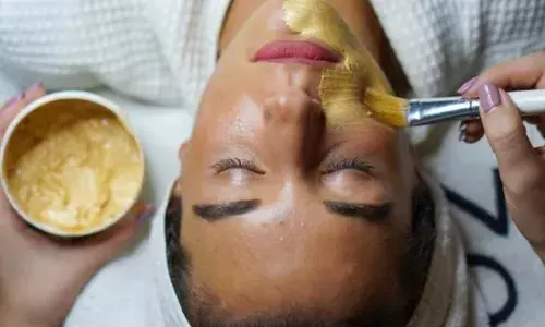 ਤੁਸੀਂ ਵੀ ਹੋ ਪਿੰਪਲਜ਼ ਤੋਂ ਪ੍ਰੇਸ਼ਾਨ ਤਾਂ ਅਪਨਾਓ ਇਹ ਨੁਸਖ਼ਾ ਤੇ ਪਾਓ ਬੇਦਾਗ ਚਿਹਰਾ