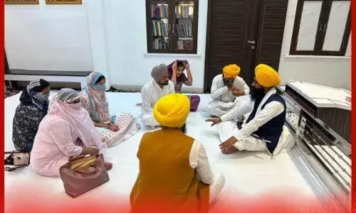 ਪਾਸਟਰ ਬਰਜਿੰਦਰ ਦੇ ਹਮਲੇ ਦੀ ਪੀੜਤ ਔਰਤਾਂ ਅਕਾਲ ਤਖ਼ਤ ਸਾਹਿਬ ਪਹੁੰਚੀਆਂ