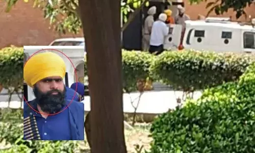 ਸਾਂਸਦ ਅੰਮ੍ਰਿਤਪਾਲ ਸਿੰਘ ਦਾ ਗੰਨਮੈਨ ਅਦਾਲਤ ਚ ਪੇਸ਼