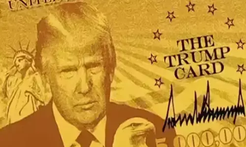 ਟਰੰਪ ਨੇ ਦਿਖਾਇਆ ਅਮਰੀਕਾ ’ਚ ਪੱਕਾ ਕਰਨ ਵਾਲਾ ਕਾਰਡ