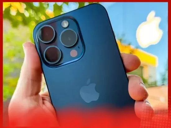 ਟਰੰਪ ਦੇ ਨਵੇਂ ਟੈਰਿਫ ਨਾਲ ਆਈਫੋਨ ਹੋ ਸਕਦੇ ਹਨ ਹੋਰ ਮਹਿੰਗੇ ਟਰੰਪ ਦੇ ਨਵੇਂ ਟੈਰਿਫ ਨਾਲ ਆਈਫੋਨ ਹੋ ਸਕਦੇ ਹਨ ਹੋਰ ਮਹਿੰਗੇ