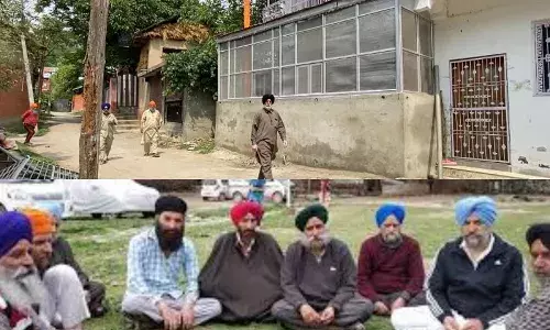 ਘਾਟੀ ਛੱਡਣ ਲਈ ਮਜਬੂਰ ਹੋ ਰਹੇ ਕਸ਼ਮੀਰੀ ਸਿੱਖ! ਸਿੱਖਾਂ ਦੇ 9 ਪਿੰਡ ਵਿਰਾਨ