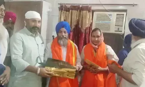 22 ਸਾਲ ਗ੍ਰੰਥੀ ਸਿੰਘ ਦੀ ਸੇਵਾ ਨਿਭਾਉਣ ਵਾਲੇ ਨੂੰ ਪਿੰਡ ਵਾਲਿਆਂ ਨੇ ਕਰਤਾ ਖੁਸ਼