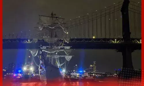 ਨਿਊਯਾਰਕ ਵਿੱਚ ਵੱਡਾ ਹਾਦਸਾ: ਜਹਾਜ਼ ਬ੍ਰਿਜ ਨਾਲ ਟਕਰਾਇਆ, 277 ਲੋਕ ਸਵਾਰ