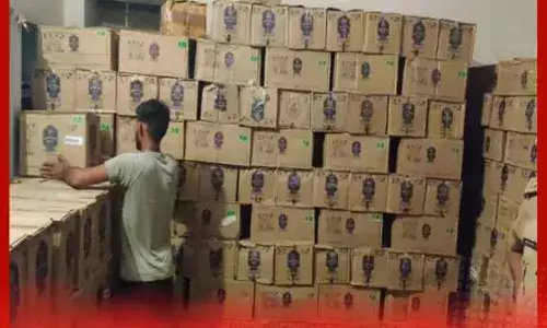 ਮੋਹਾਲੀ ਵਿੱਚ ਸ਼ਰਾਬ ਨਾਲ ਭਰਿਆ ਟਰੱਕ ਫੜਿਆ