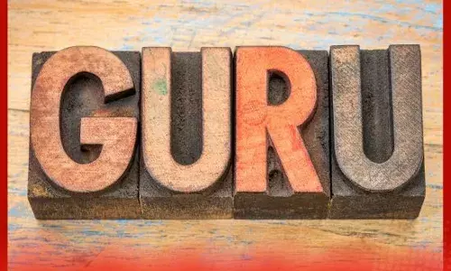 ਜਗਤ ਵਿਚ ਉਹ ਬੰਦੇ ਵਿਰਲੇ ਹਨ ਜੇਹੜੇ ਪਿਆਰੇ ਸਤਿਗੁਰੂ ਦੀ ਸਰਨ ਲੈਂਦੇ ਹਨ