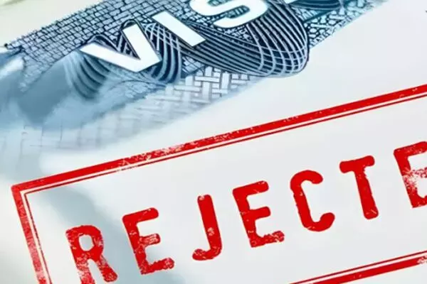 ਅਮਰੀਕਾ ਕਿਉਂ ਕਰ ਰਿਹਾ ਹੈ ਵੀਜ਼ੇ ਦੀ ਸਮੀਖਿਆ? 5.50 ਕਰੋੜ ਵੀਜ਼ੇ ਰੱਦ ਹੋਣਗੇ ?