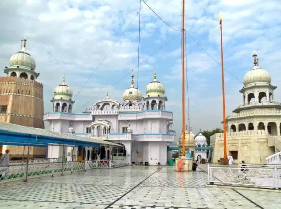 ਤਖ਼ਤ ਸ੍ਰੀ ਪਟਨਾ ਸਾਹਿਬ ਦੇ ਪੰਜ ਪਿਆਰਿਆਂ ਵਲੋਂ ਲਿਆ ਫੈਸਲਾ ਗੈਰ ਸਿਧਾਂਤਕ