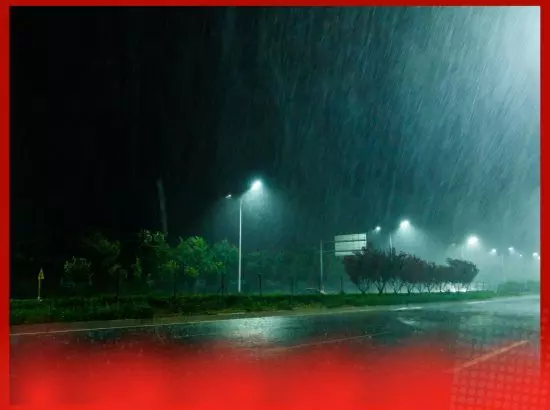 ਚੰਡੀਗੜ੍ਹ ਅਤੇ ਮੋਹਾਲੀ ਸਮੇਤ ਆਸ-ਪਾਸ ਦੇ ਇਲਾਕਿਆਂ ਬਾਰਿਸ਼ ਜਾਰੀ