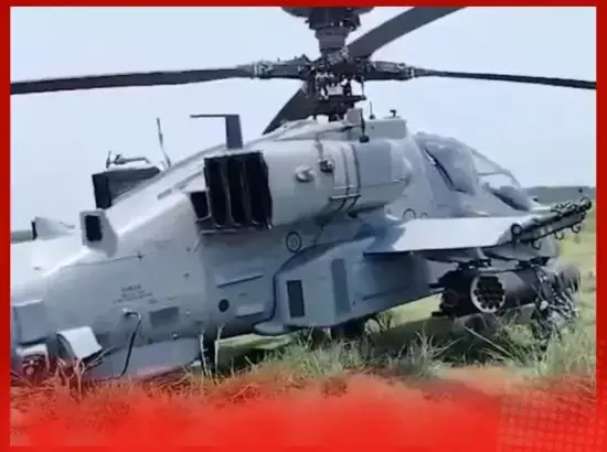 ਭਾਰਤੀ ਹਵਾਈ ਸੈਨਾ ਦਾ ਜਹਾਜ਼ ਅਚਾਨਕ ਉਤਰਿਆ ਖੇਤਾਂ ਵਿਚ (Video)