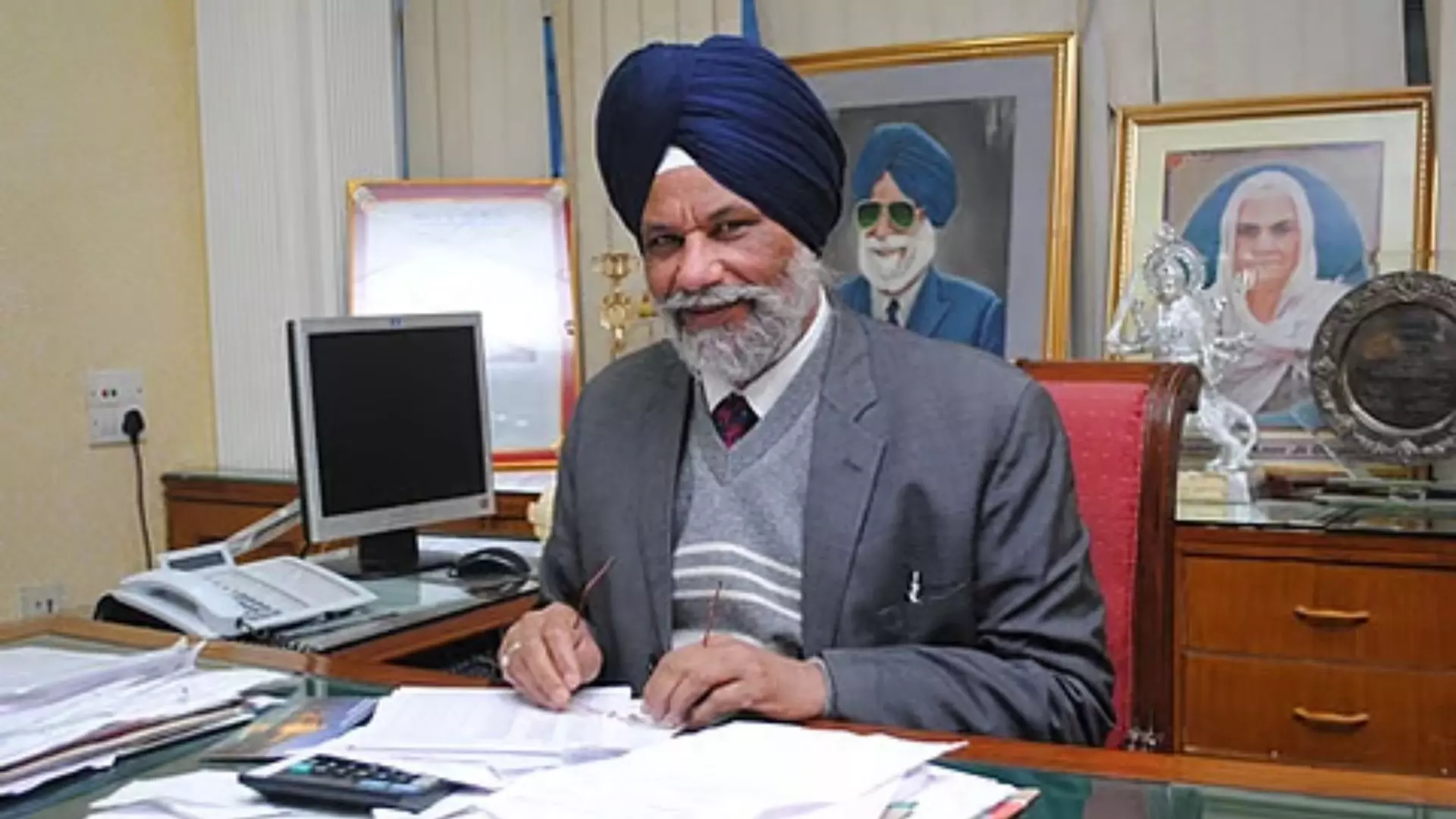 ਹੁਕਮਨਾਮੇ ਤੋਂ ਭਗੌੜੇ ਸੁਖਬੀਰ ਦੀ ਅਗਵਾਈ ਚ ਅਕਾਲੀ ਦਲ ਮਜ਼ਬੂਤ ਨਹੀਂ ਹੋਣਾ :ਰੱਖੜਾ ਹੁਕਮਨਾਮੇ ਤੋਂ ਭਗੌੜੇ ਸੁਖਬੀਰ ਦੀ ਅਗਵਾਈ ਚ ਅਕਾਲੀ ਦਲ ਮਜ਼ਬੂਤ ਨਹੀਂ ਹੋਣਾ :ਰੱਖੜਾ