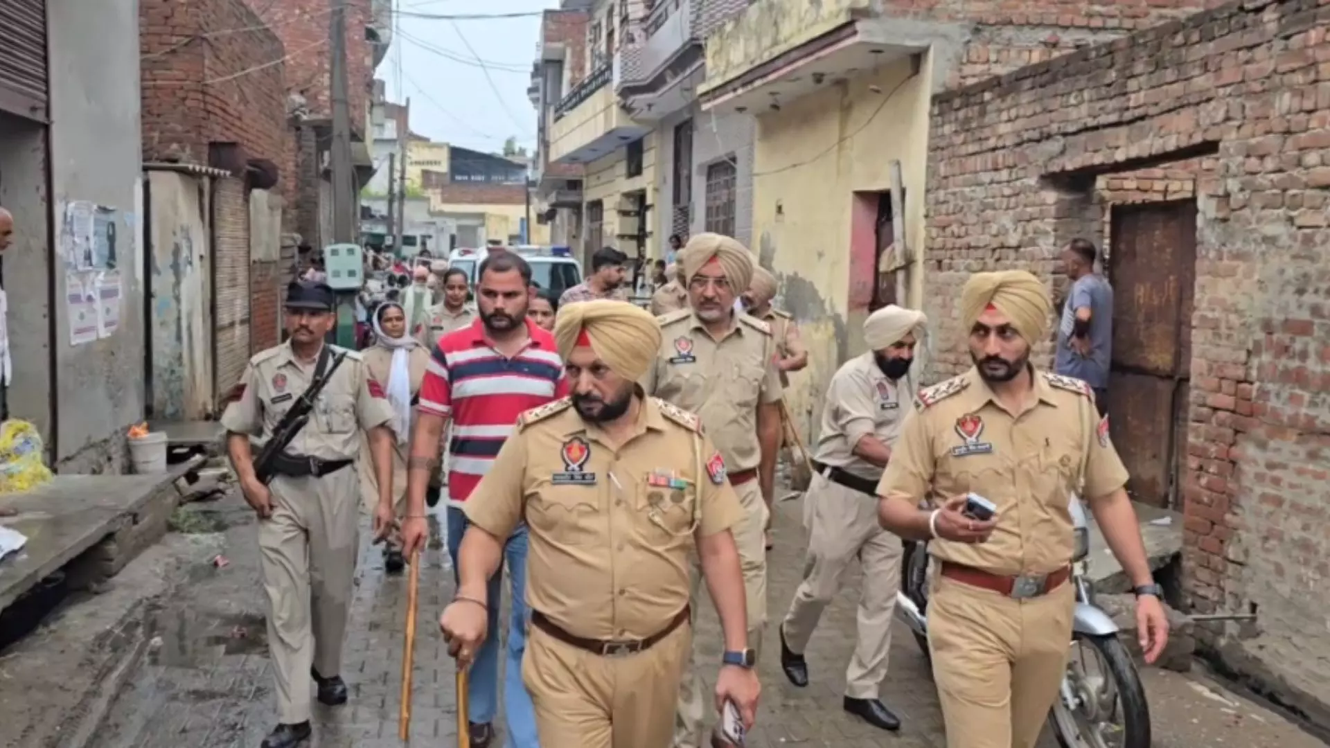 ਨਾਭਾ ਪੁਲਿਸ ਵੱਲੋਂ ਨਸ਼ਾ ਤਸਕਰਾਂ ਦੇ ਘਰਾਂ ’ਤੇ ਰੇਡ, 5 ਸ਼ੱਕੀ ਕਾਬੂ