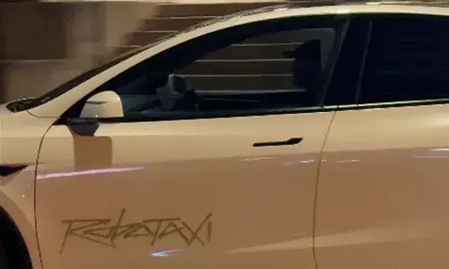 ਮਸਕ ਦੀ ਕੰਪਨੀ ਨੇ ਆਰੰਭੀ ਰੋਬੋਟੈਕਸੀ ਸੇਵਾ