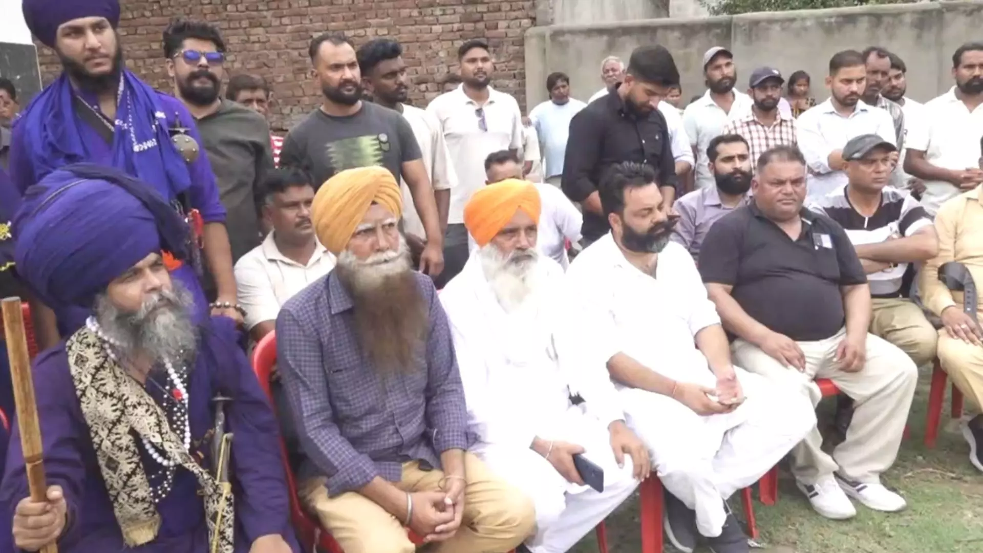 ਦਸੂਹਾ ਚ ਵਾਲਮੀਕੀ ਸਮਾਜ ਦੇ ਪਰਿਵਾਰ ਦੀ ਕੁੱਟਮਾਰ ਦਾ ਮਾਮਲਾ ਗਰਮਾਇਆ