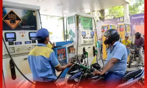 ਦਿੱਲੀ ਦੇ ਪੈਟਰੋਲ ਪੰਪਾਂ ਤੇ ਅੱਜ ਤੋਂ ਪੁਰਾਣੇ ਵਾਹਨ ਕੀਤੇ ਜਾਣਗੇ ਜ਼ਬਤ