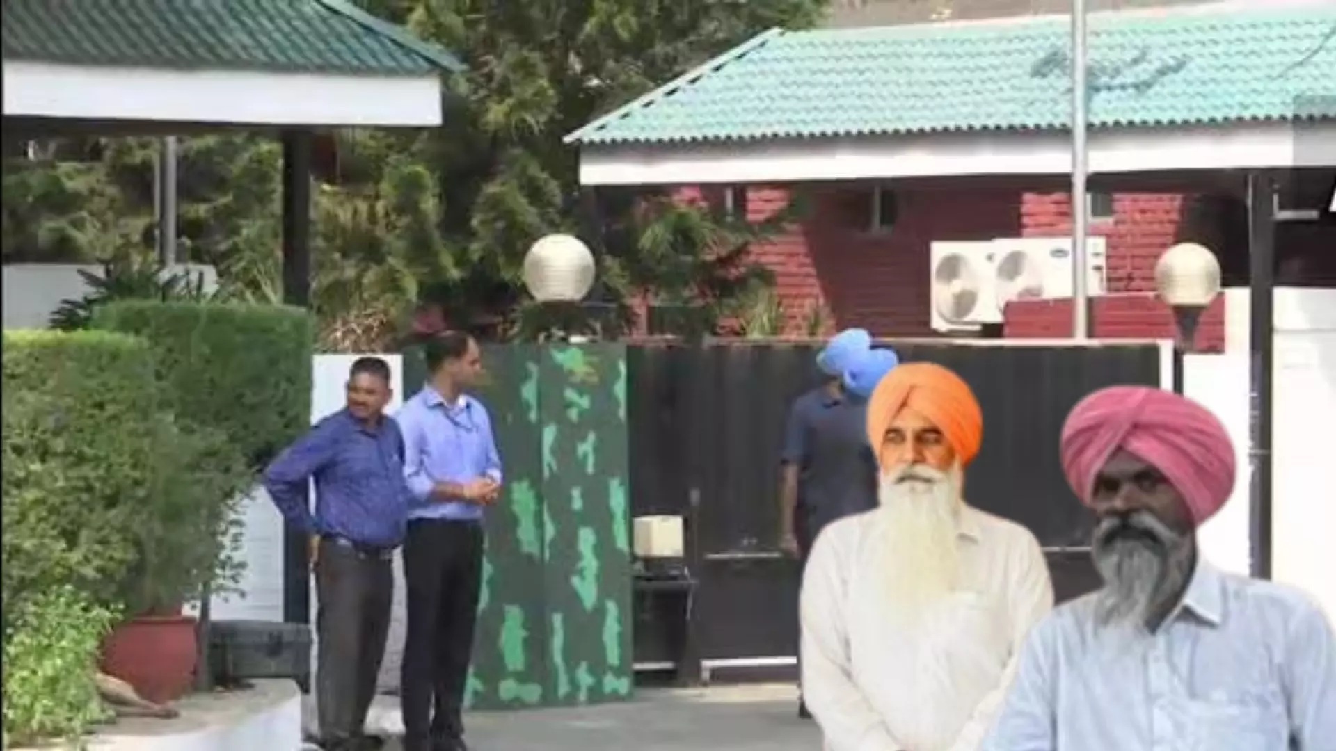 CM ਦੇ OSD ਨੂੰ ਮਿਲਿਆ ਵਿਸ਼ਵ ਰਬਾਬੀ ਭਾਈ ਮਰਦਾਨਾ ਜੀ ਵੈਲਫੇਅਰ ਸੁਸਾਇਟੀ ਦਾ ਵਫ਼ਦ