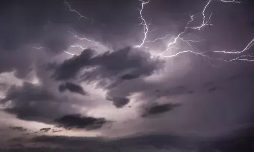 ਚੱਕਰਵਾਤ ਸੇਨਯਾਰ ਦਾ ਖ਼ਤਰਾ: IMD ਨੇ ਜਾਰੀ ਕੀਤੀ ਚਿਤਾਵਨੀ