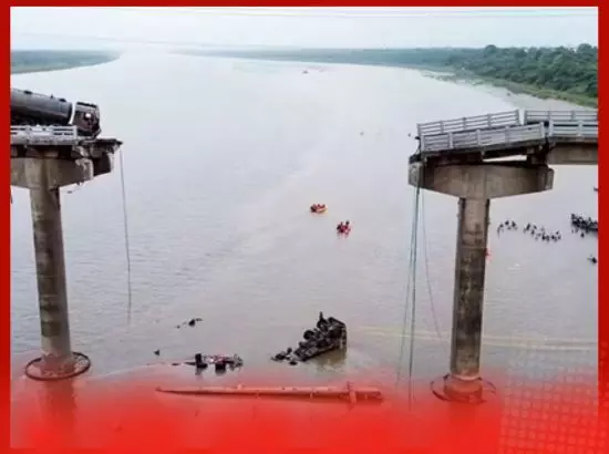 ਵਡੋਦਰਾ ਪੁਲ ਢਹਿਣ ਹਾਦਸਾ Update: 11 ਦੀ ਮੌਤ, ਬਚਾਅ ਕਾਰਜ ਜਾਰੀ