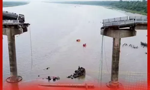 ਵਡੋਦਰਾ ਪੁਲ ਢਹਿਣ ਹਾਦਸਾ Update: 11 ਦੀ ਮੌਤ, ਬਚਾਅ ਕਾਰਜ ਜਾਰੀ