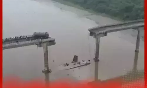 ਗੁਜਰਾਤ ਪੁਲ ਹਾਦਸਾ Update : ਨਦੀ ਵਿੱਚੋਂ 15 ਲਾਸ਼ਾਂ ਬਰਾਮਦ: 4 ਅਜੇ ਵੀ ਲਾਪਤਾ