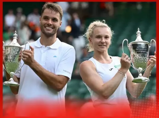 ਕੈਟਰੀਨਾ ਸਿਨੀਆਕੋਵਾ ਅਤੇ ਸੇਮ ਵਰਬੀਕ ਨੇ ਮਿਕਸਡ ਡਬਲਜ਼ ਦਾ ਖਿਤਾਬ ਜਿੱਤਿਆ